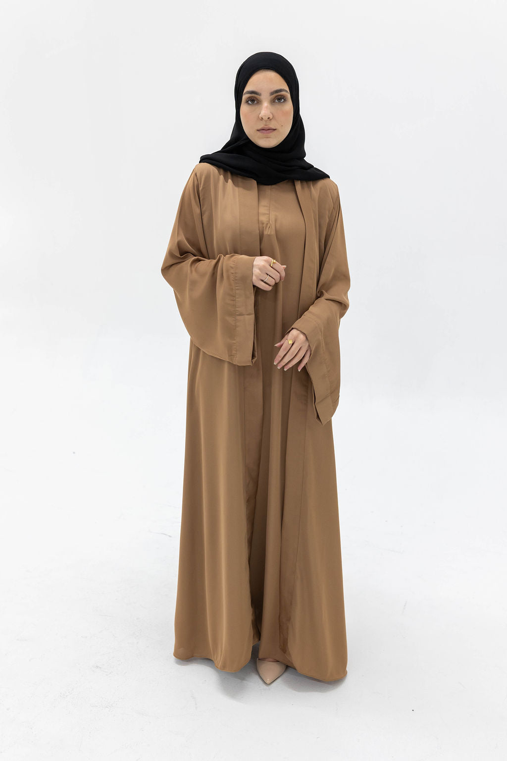 Essential Abaya (2- piece set) - Camel