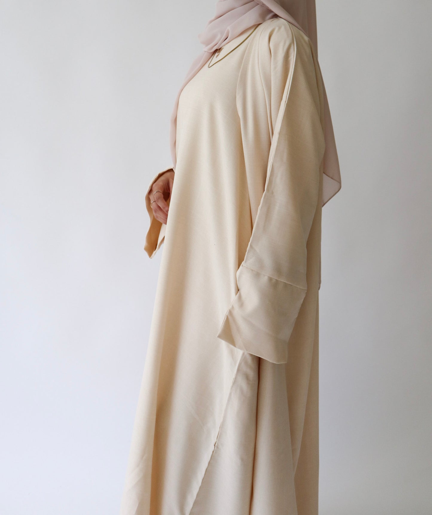 Hana Abaya- Beige