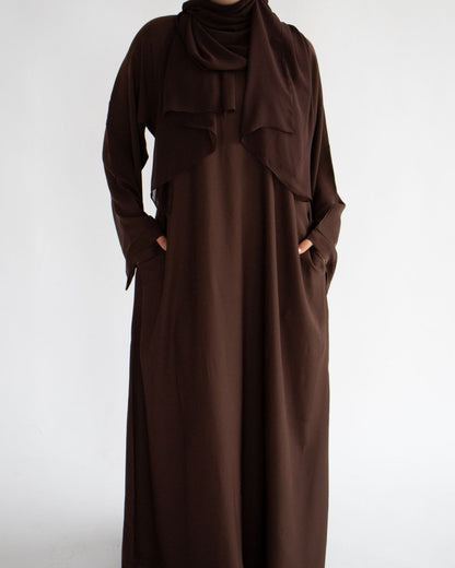 Essential Abaya - Brown