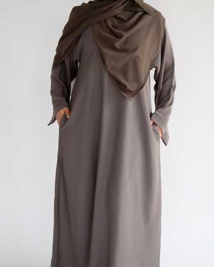 Essential Abaya - Grey
