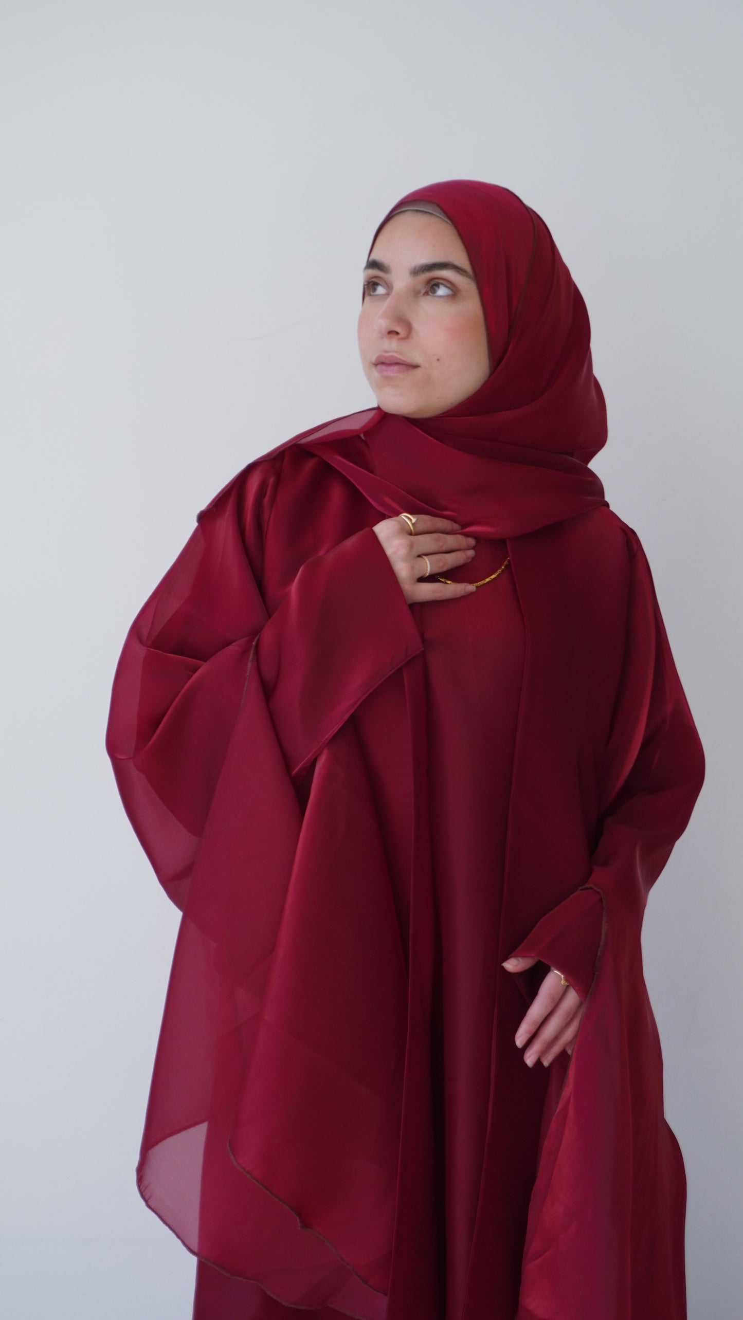 Ayla Luxury Abaya - Carmine