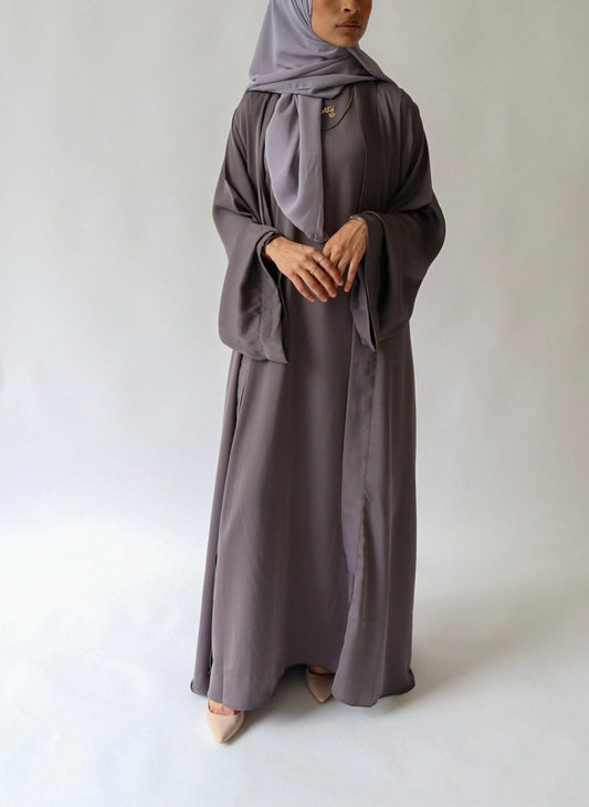 Essential Abaya (2- piece set) - Grey