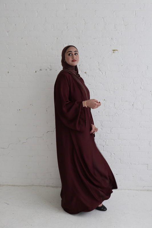 Essential Abaya 2-Piece Set - Dark Plum