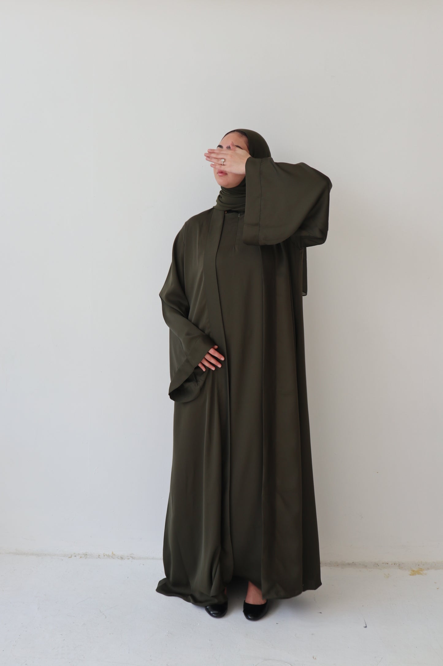 Essential Abaya set - (2- piece set) Olive Green