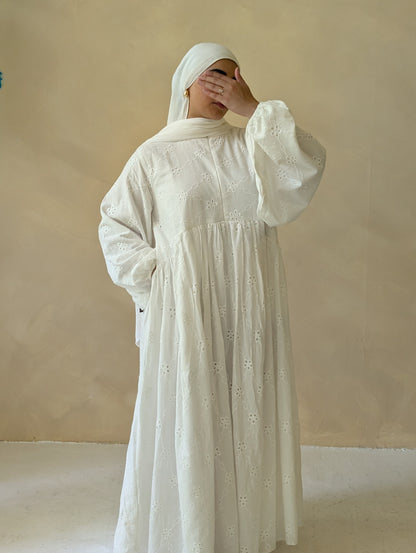 Luna Abaya-White Florals