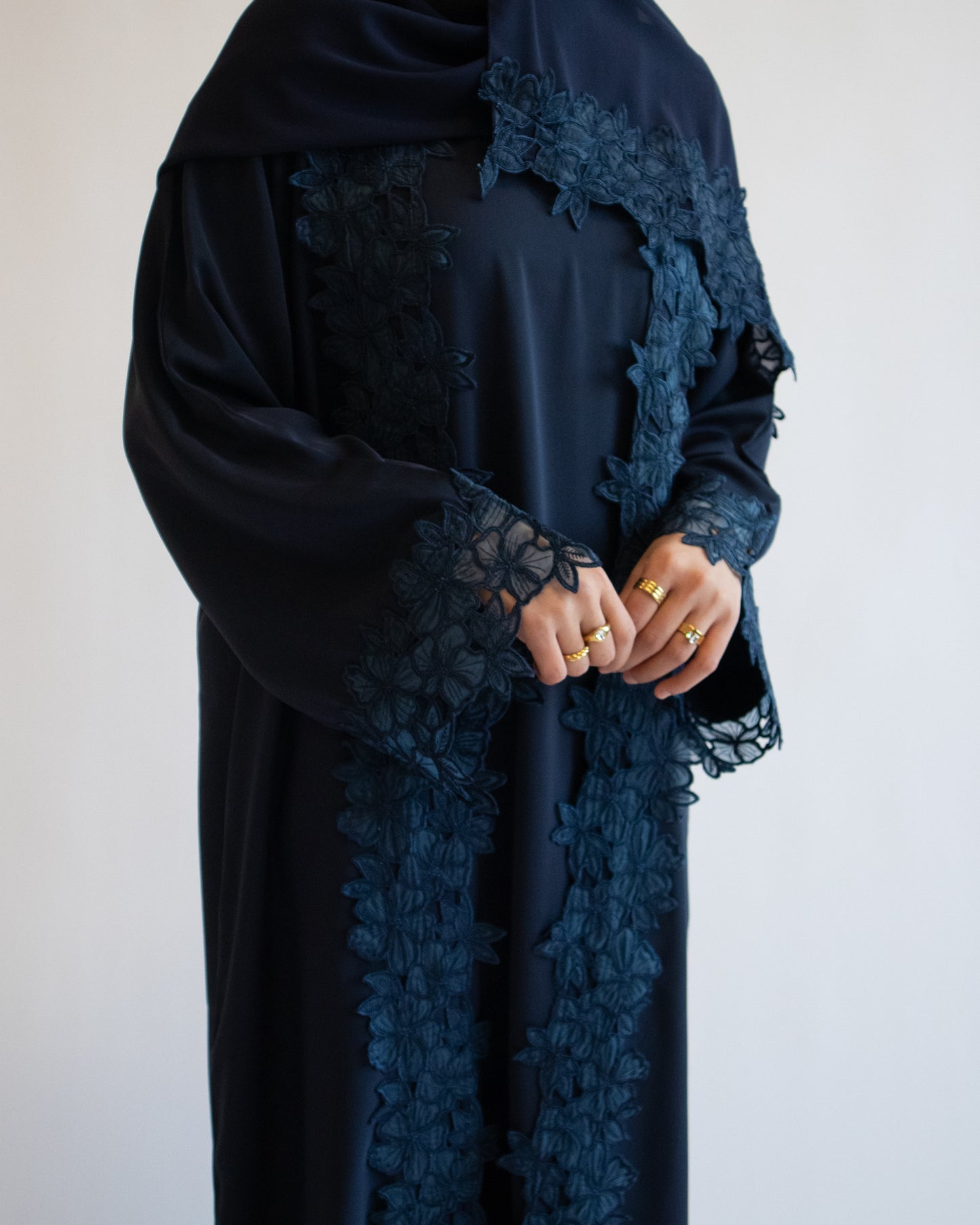 Aurelia Lace Abaya - Navy
