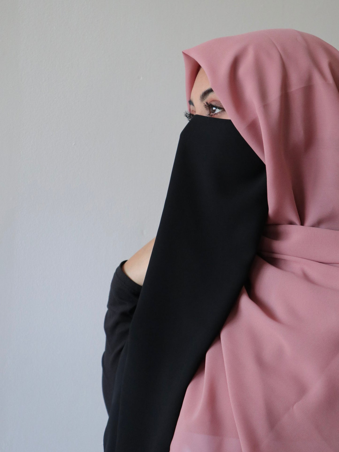 Long Half Niqab- Black (elastic)