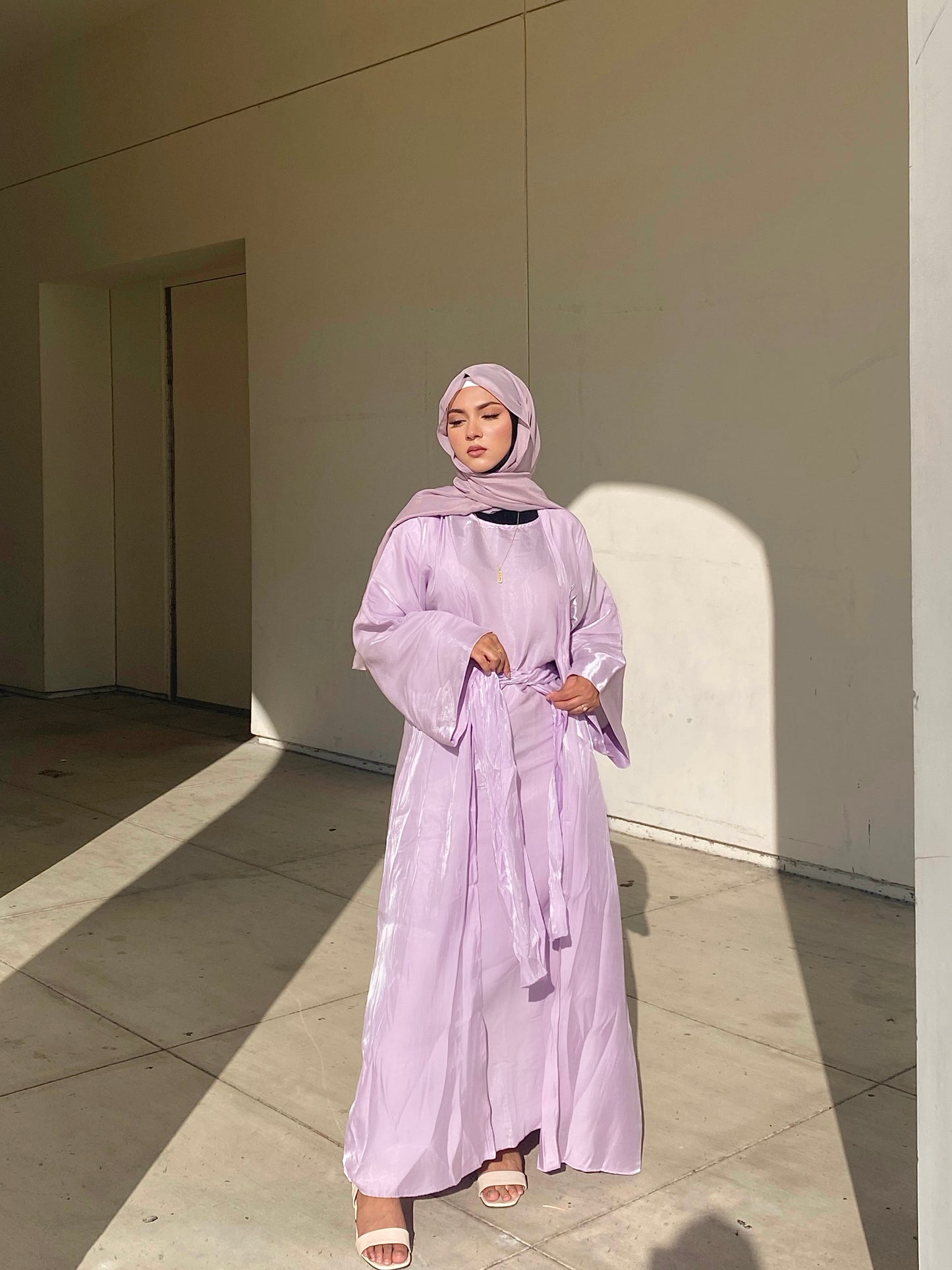 Lilac Luxury Abaya (3 piece set)